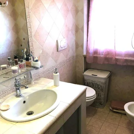 Apartment 4 Beds - Air Conditioning, Just A Short Walk From The Sea Villa Rosa Di Martinsicuro